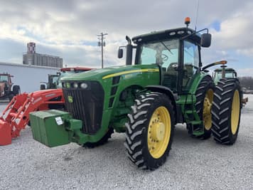 Main image John Deere 8270R